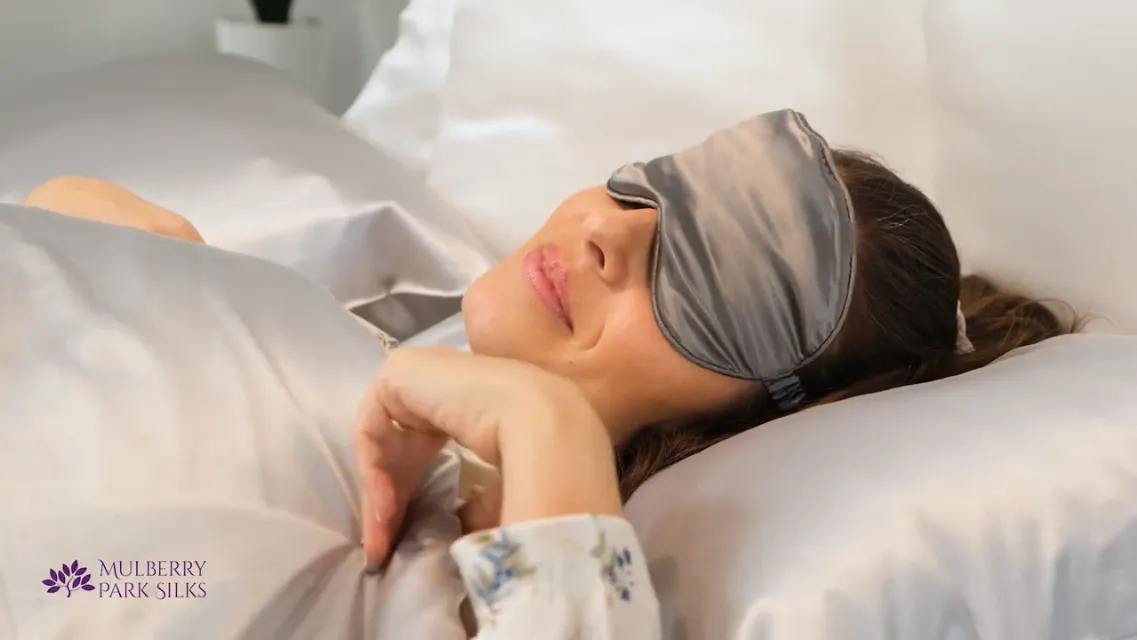 Silk Sleep Mask - Magenta